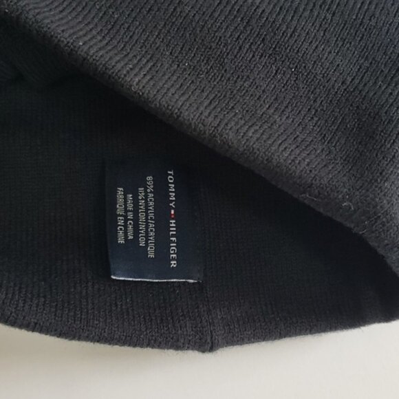 Tommy Hilfiger Sportif Brand Cuff Beanie - Picture 3 of 4